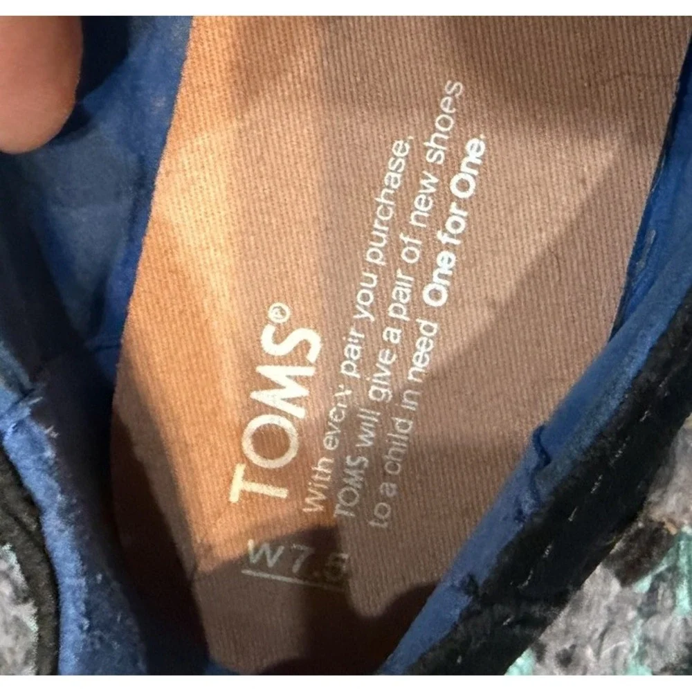 Toms valencia women